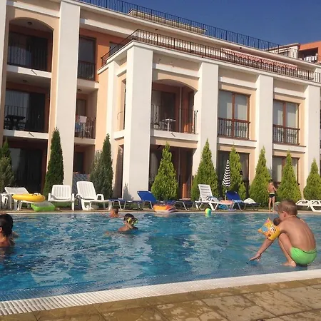 Daire Sea Fort Club *